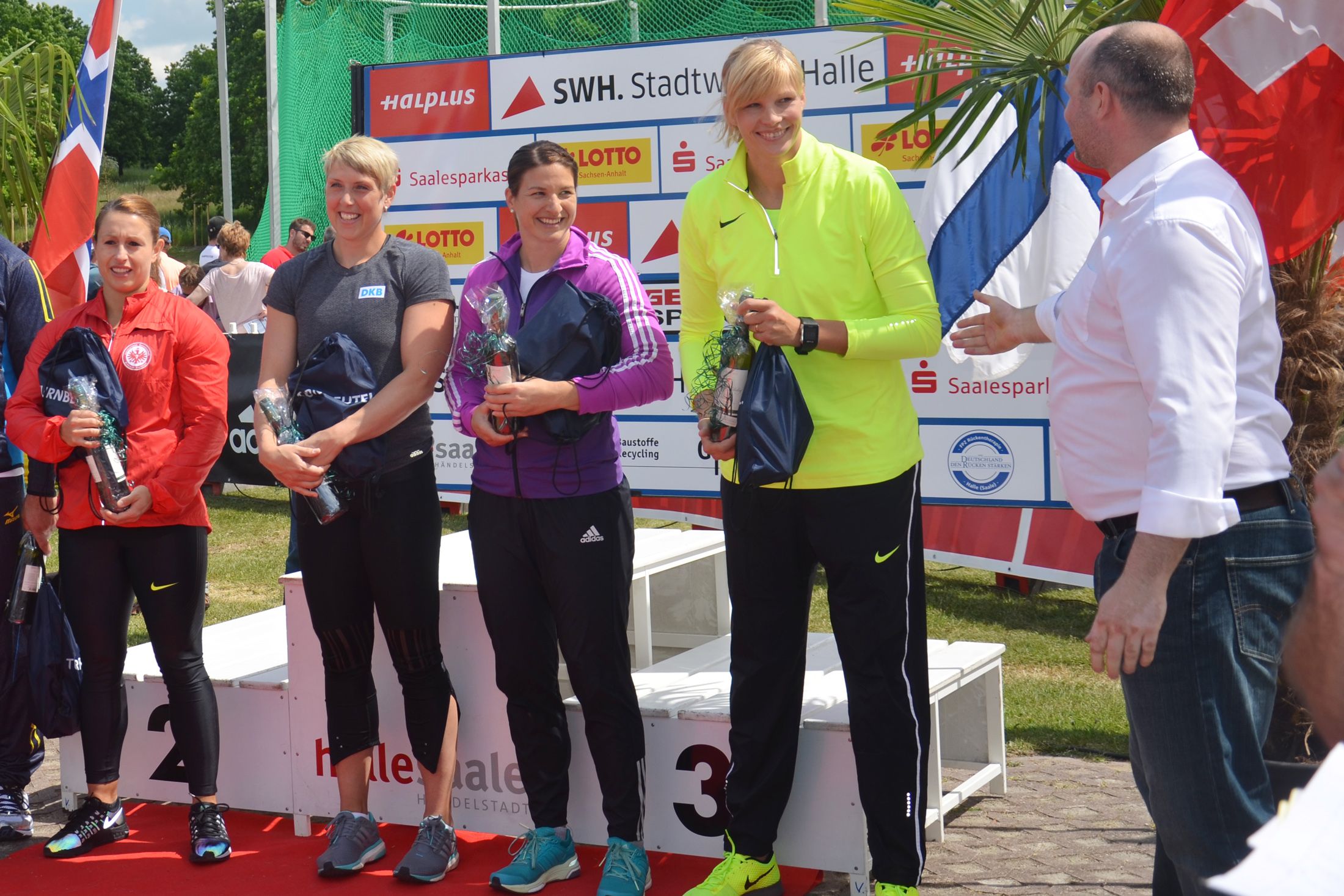 Kathrin Klaas, Christina Obergfoll, Linda Stahl and Nadine Muller in Halle